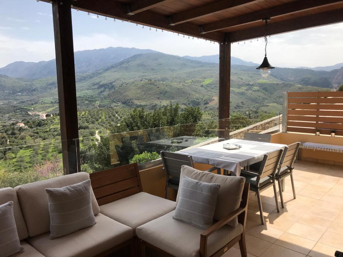Arbutus - Relaxing Apartment With Fantastic Views Георгиуполис Экстерьер фото